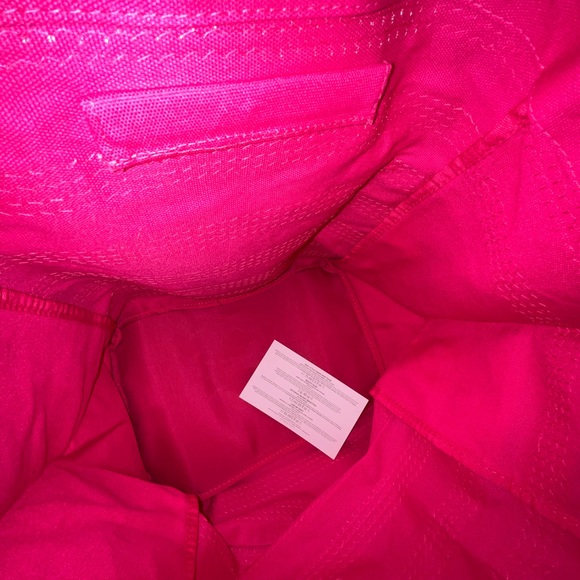 NEW Victoria's Secret Women Large Pink
Sequin Tote Bag. - Picture 5 of 7